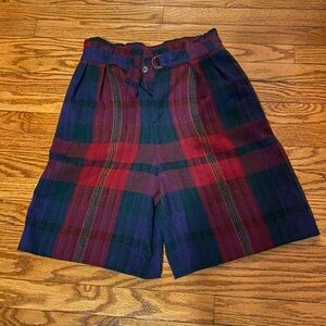 Vintage: Women’s High-Waisted Wool Trouser Shorts